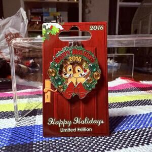 Disney WDW 2016 Fort Wilderness Wreath Chip & Dale LE1200 PP118910 NOS